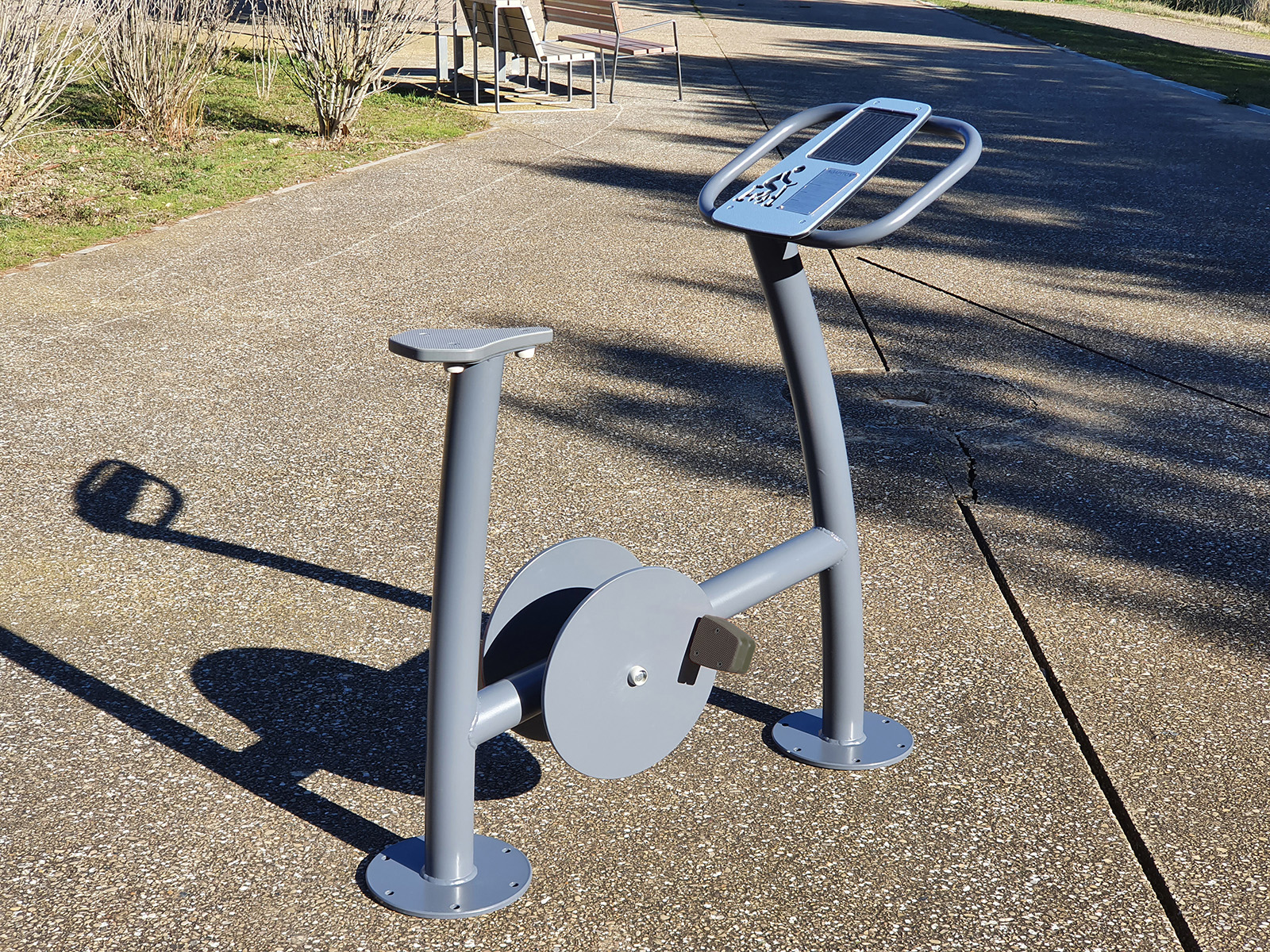 bicicleta spinning para ejercitarse en parques publicos certificado